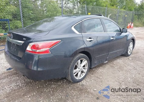 2015 Nissan Altima 2.5 Sv from USA, damaged, VIN 1N4AL3AP8FC121588